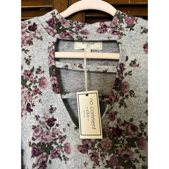 NO COMMENT PLUS (Size 2X) Floral Print Cold Shoulder Top - Picture 8 of 13